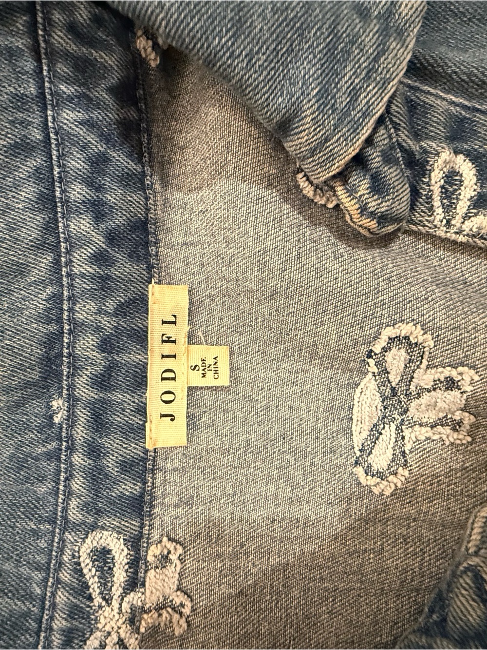 JODIFL Blue Denim Mini Dress with White Bow Embroidery - Picture 5 of 6